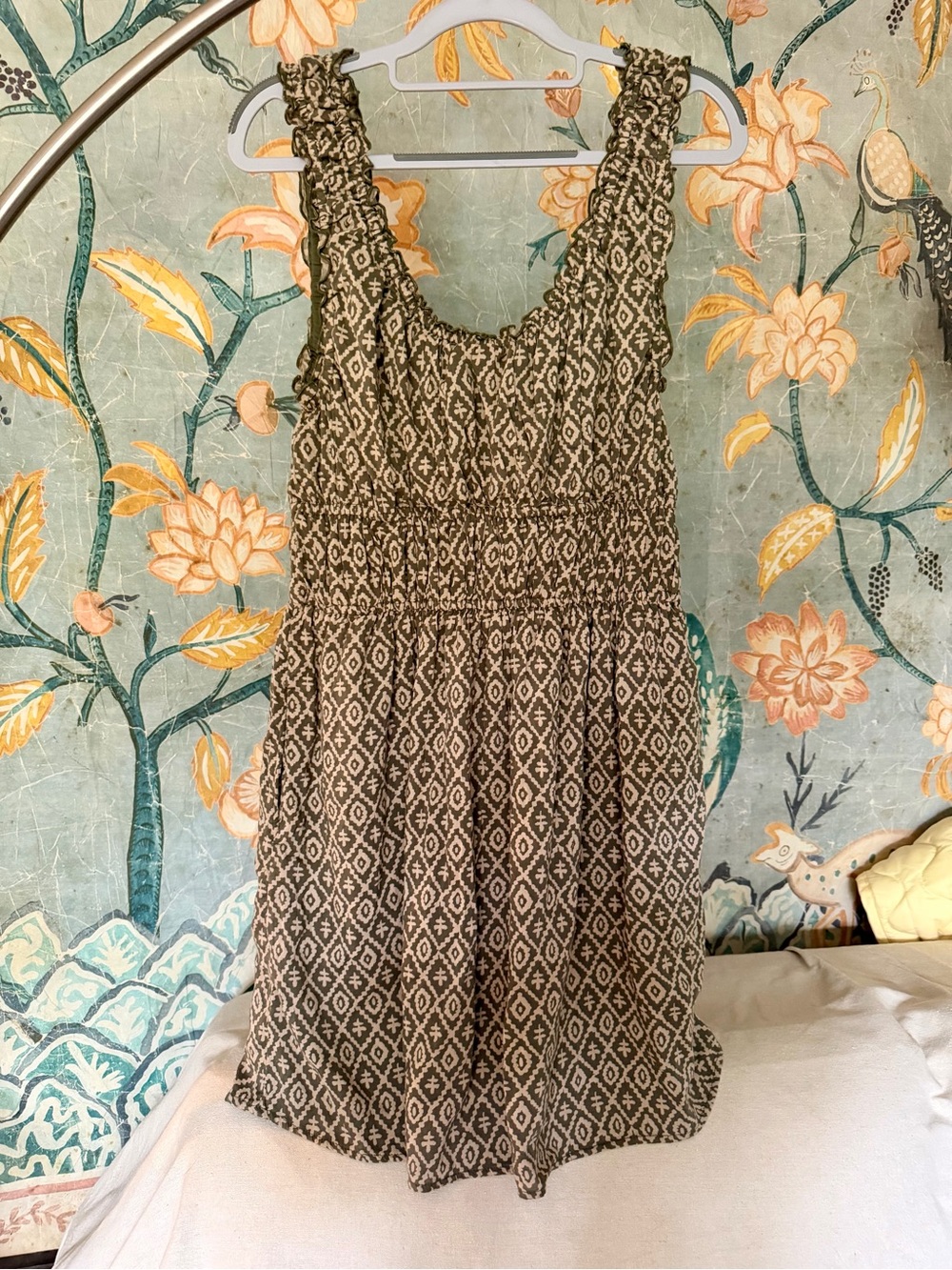 American Eagle Olive & Cream Geometric Smocked Sleeveless Dress Pockets NWT